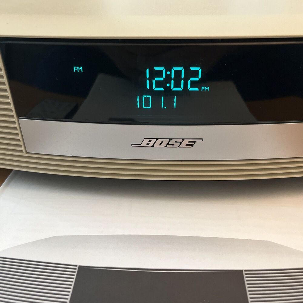 Bose Wave Radio II AM/FM Stereo Off White Clock Radio w Remote Manual Very Clean - Picture 2 of 13